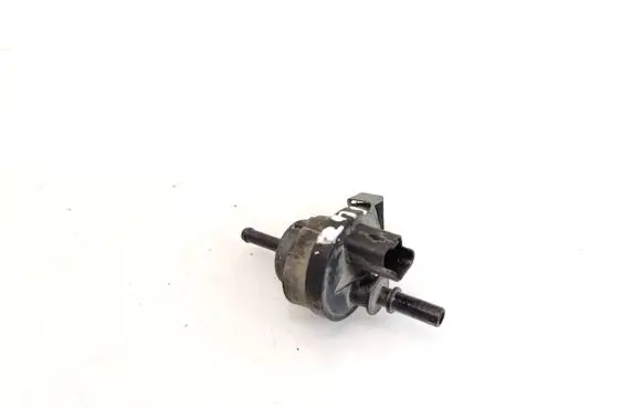 Nissan Qashqai Fuel tank valve V29036755