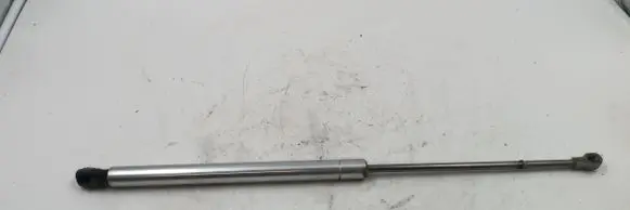 Volkswagen Golf IV Tailgate strut 