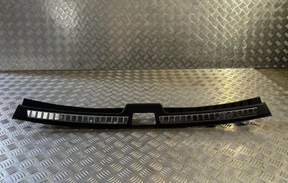 Volvo XC90 Trunk/boot sill cover protection 32239215