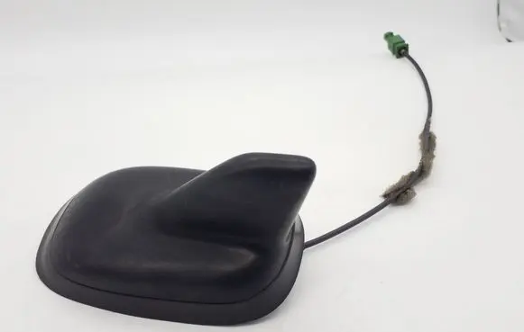 Volkswagen Jetta VI Aerial GPS antenna 3C0035507Q