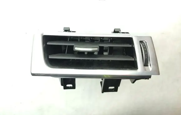 Land Rover Discovery Sport Dashboard side air vent grill/cover trim LK72018B09AD