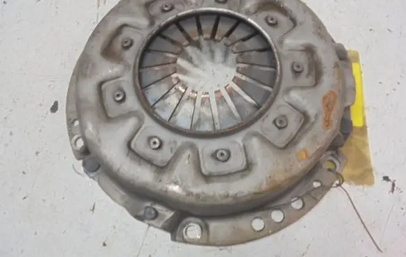 Nissan Almera Clutch pressure plate 