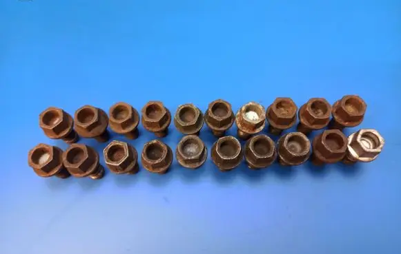 Mercedes-Benz C W203 Nuts/bolts M12X15X40
