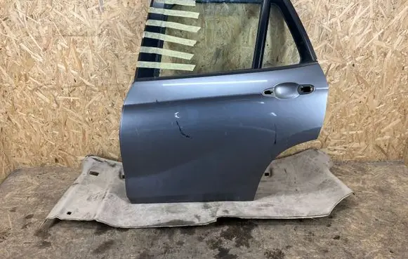 BMW X1 E84 Rear door A52