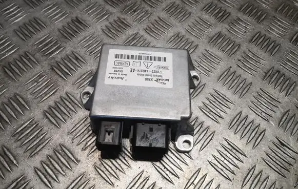 Jaguar XF X250 Airbag control unit/module 8X2314D374AE
