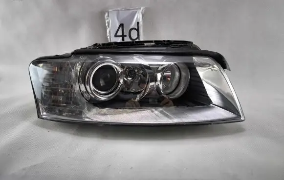Audi A8 S8 D3 4E Headlight/headlamp 4E0941030R