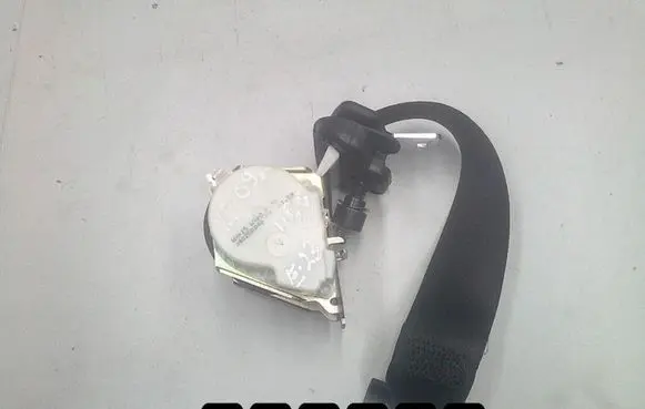 Jaguar XF Front seatbelt