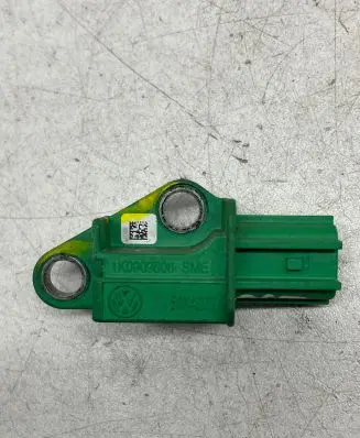 Skoda Octavia Mk2 (1Z) Airbag deployment crash/impact sensor 1K0909606 5WK43273