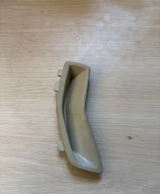 Volvo XC60 Seat belt trim 01287355
