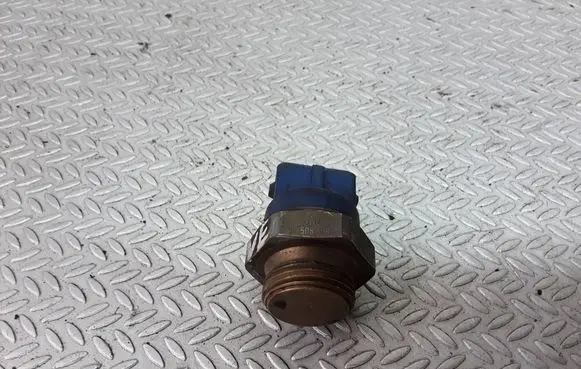 Opel Vectra B Coolant temperature sensor 90506499