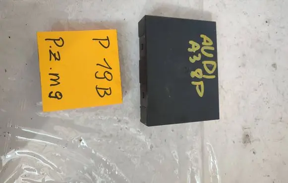 Audi A3 S3 8P Comfort/convenience module 8P0959433B
