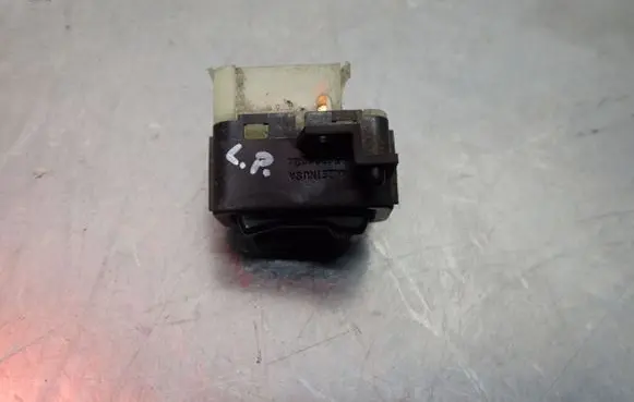 Jeep Grand Cherokee Electric sliding door switch 56006224