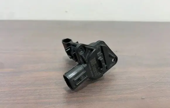 Subaru Forester SK Mass air flow meter 22680AA420 1975000061 190225
