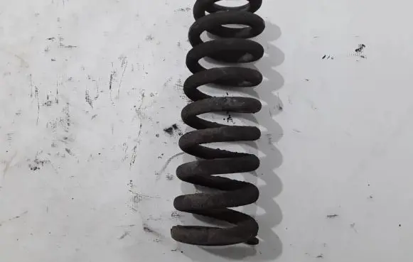 Toyota Land Cruiser (J120) Front coil spring 481316B470