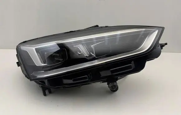 Audi A5 Headlight/headlamp 8w6941034e