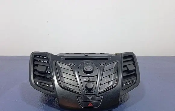 Ford Fiesta Radio/CD/DVD/GPS head unit AA6T18C815AC