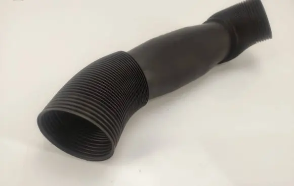 Mercedes-Benz S W126 Breather hose/pipe 1268322988 A1268322988