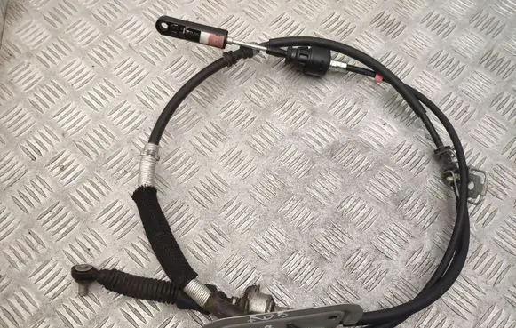 Lexus RX 450H Gear shift cable linkage