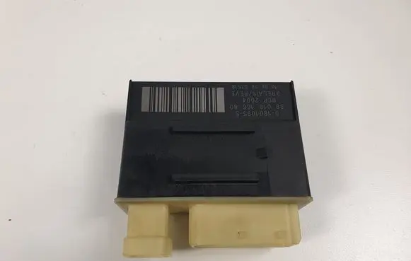 Citroen C4 II Picasso Coolant fan relay 9801916680