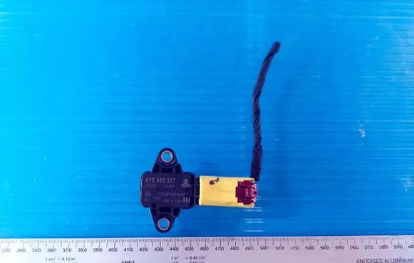 Audi A4 S4 B7 8E 8H Airbag deployment crash/impact sensor 8P0955557