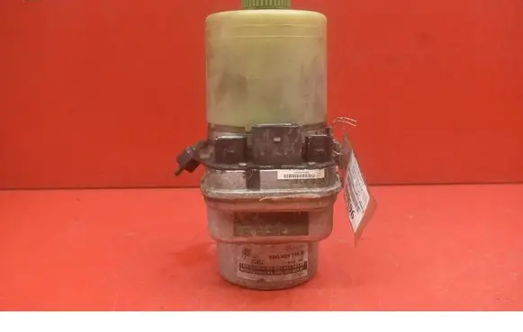 Volkswagen Polo Power steering pump 6Q0423156M