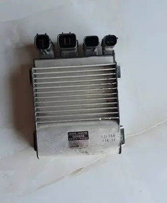 Toyota Avensis T270 Fuel injection control unit/module 1310001562 8987120080