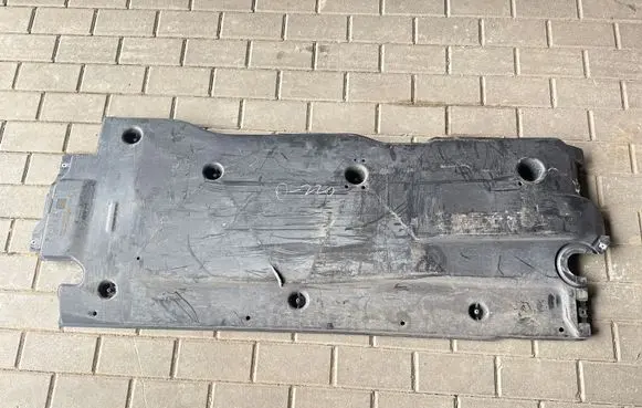 Volkswagen Golf VIII Side bottom protection 5WA825201