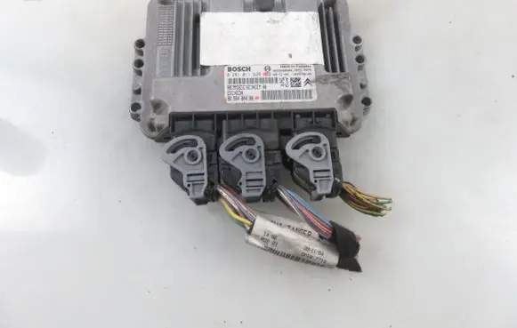 Citroen C4 I Engine control unit/module 9656494480 0281011629
