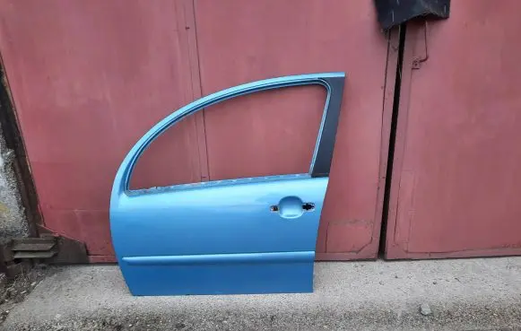 Citroen C3 Front door