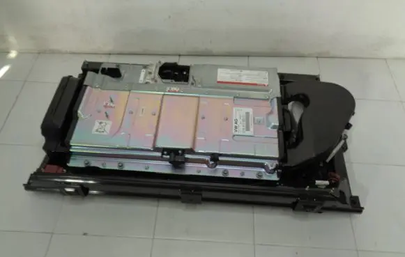 Volkswagen Jetta VI Hybrid / electric car battery 5C6915590D 28SSYE4QD0472G