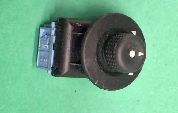 Citroen C2 Wing mirror switch 185526