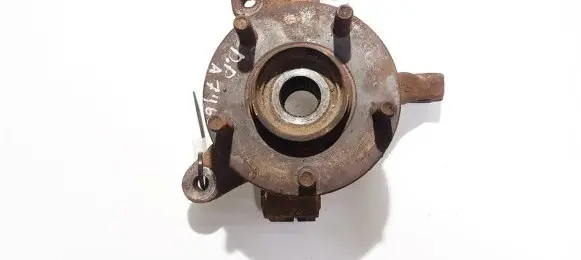 Mazda 626 Front wheel hub