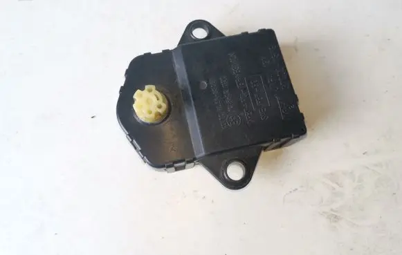 Lexus RX 330 - 350 - 400H Xenon control unit/module 3700011879