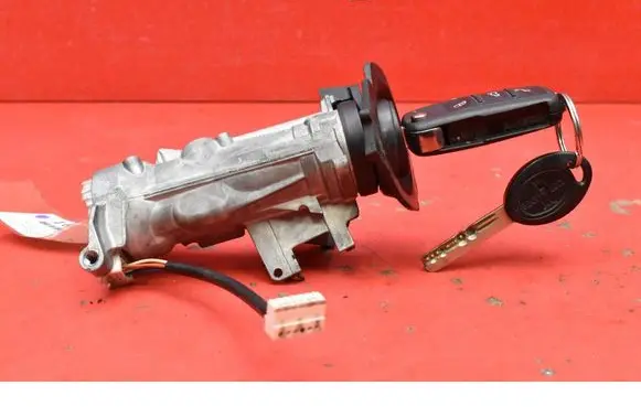 Skoda Octavia Mk2 (1Z) Ignition lock 1K0905851B