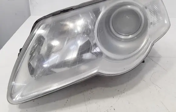 Volkswagen PASSAT B6 Headlight/headlamp 3C0941005AA