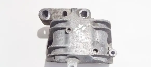 Volkswagen PASSAT B6 Engine mount bracket 1k0199262m