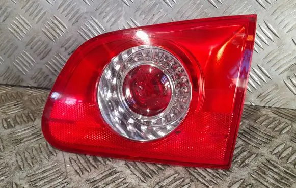Volkswagen PASSAT B6 Tailgate rear/tail lights 3c9945094a