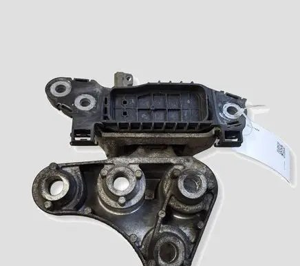 Opel Astra K Engine mount bracket 326E73D