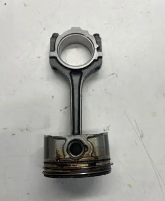 Ford Mustang V Piston E1946A09