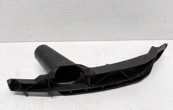 Volkswagen Golf V Front bumper mounting bracket 1K0807889B