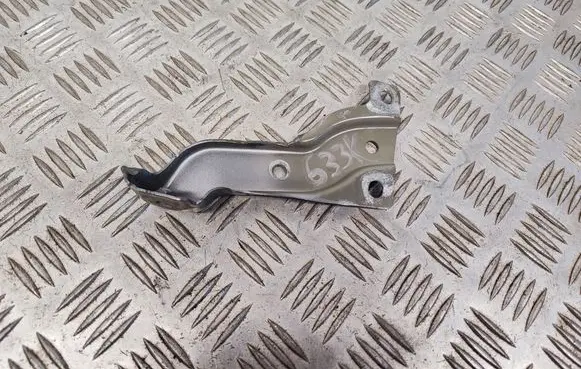 Volkswagen Atlas Fender mounting bracket 3CN821183