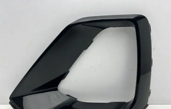 Audi Q8 Front bumper splitter molding 4M8853053A