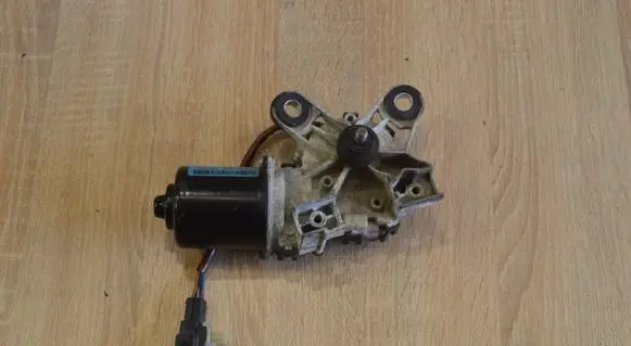Wiper motor
