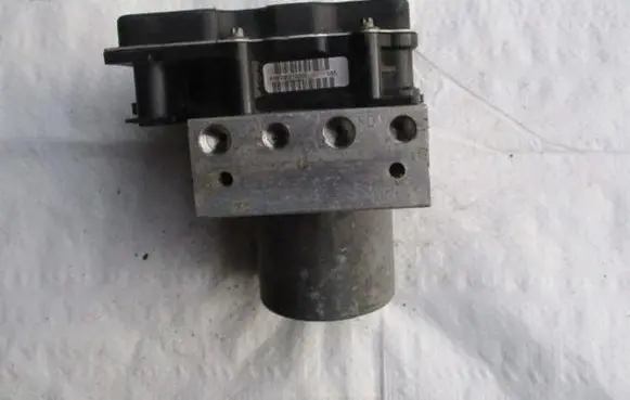 Citroen Xsara Picasso ABS Pump 0265950330