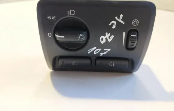Volvo XC70 Light switch 30739312