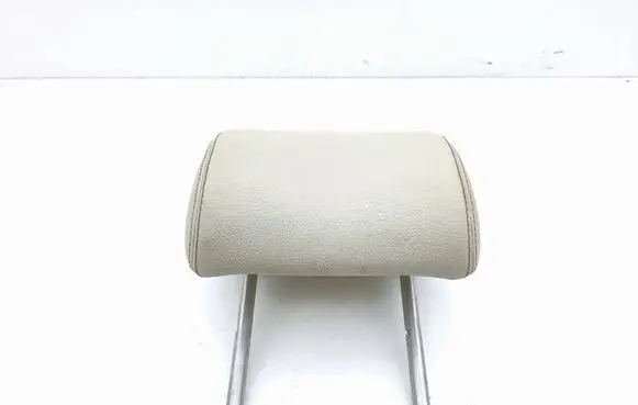 Volkswagen PASSAT B6 Rear seat headrest 
