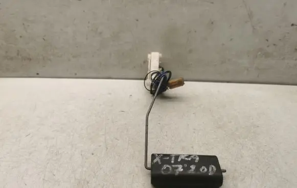 Nissan X-Trail T31 Fuel level sensor 