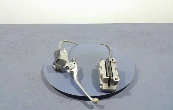 AC 428 Front brake caliper