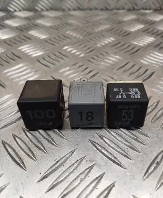 Seat Ibiza III (6L) Other relay 7M0951253A 191937503 141951253B