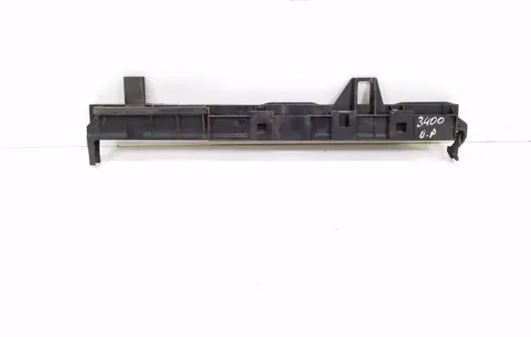 Mercedes-Benz GLA W156 X156 Radiator mount bracket A2465011720